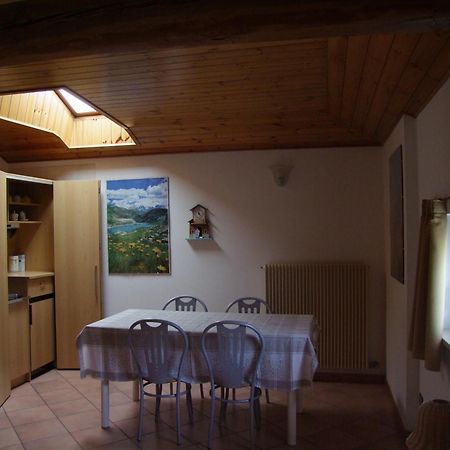 Agritur Fior Di Melo Apartment Nanno Luaran gambar