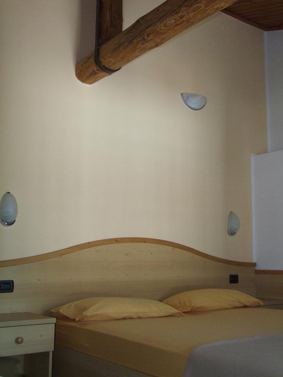 Agritur Fior Di Melo Apartment Nanno Luaran gambar